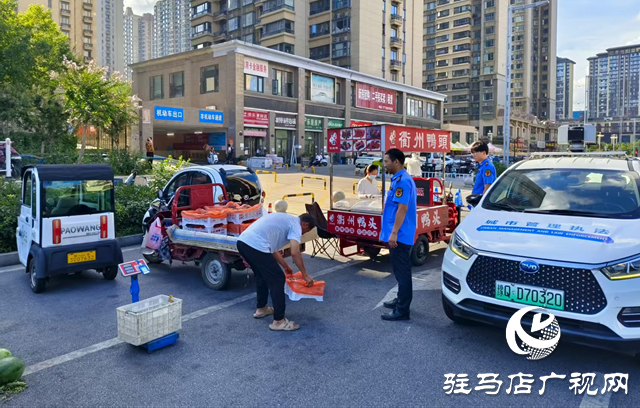 駐馬店市城鄉(xiāng)一體化示范區(qū)城管局集中整治店外經(jīng)營與占道經(jīng)營