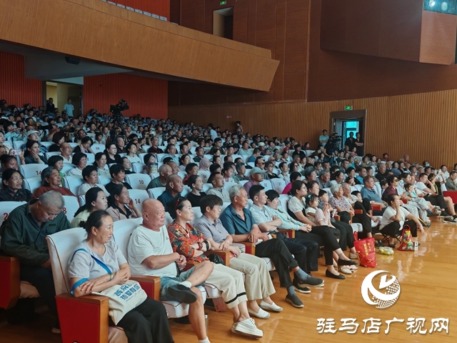 黃河戲劇節(jié)好戲連臺(tái) 豫劇《穆桂英掛帥》燃情上演