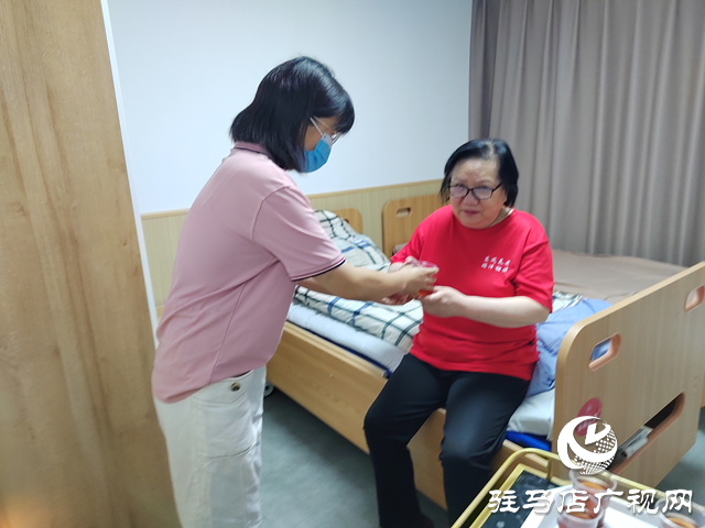 驛城區(qū)：“養(yǎng)老”變“享老” 守護(hù)最美“夕陽紅”