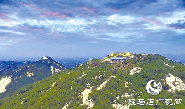 驛城區(qū)榮膺“中國(guó)綠色生態(tài)旅游名區(qū)” 生態(tài)文旅融合發(fā)展再添殊榮