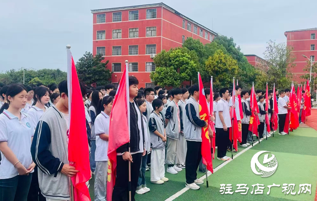  西平縣職教中心：開學(xué)第一課 急救知識護成長